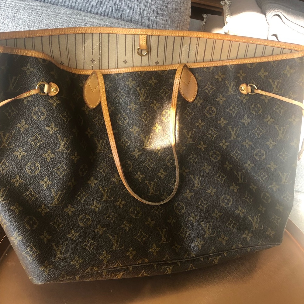 Louis Vuitton Never Full GM bag